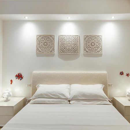 La Casetta Di Chiara B&B Полиньяно-а-Маре Экстерьер фото