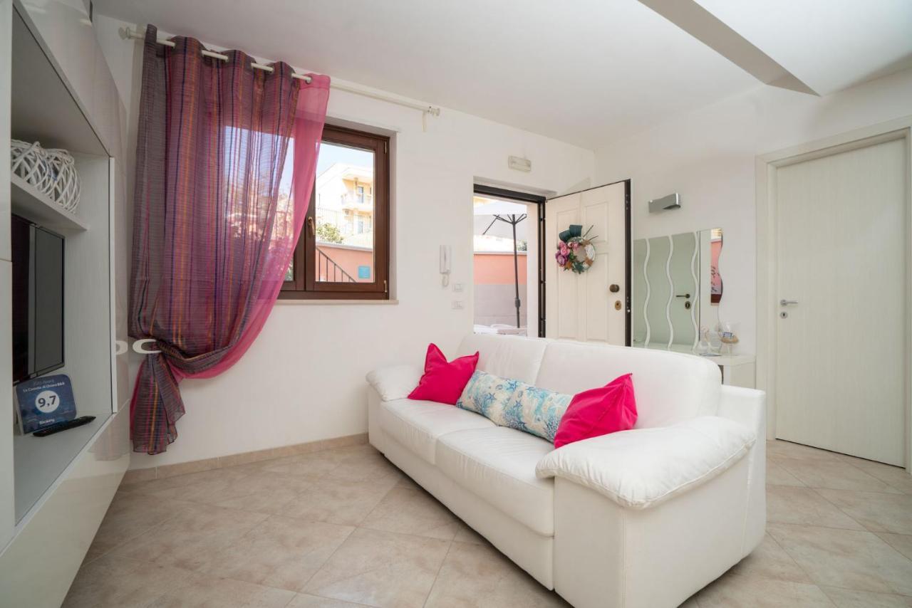 La Casetta Di Chiara B&B Полиньяно-а-Маре Экстерьер фото