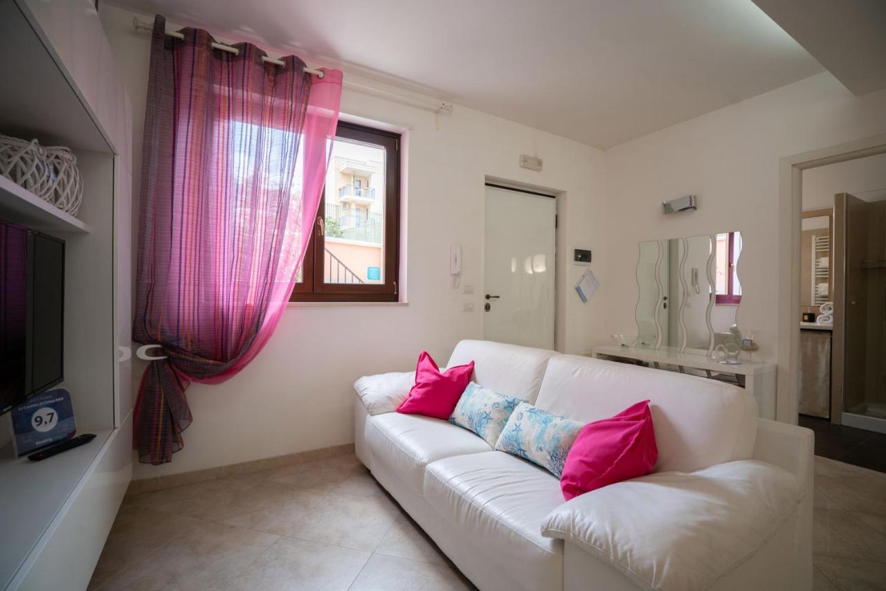 La Casetta Di Chiara B&B Полиньяно-а-Маре Экстерьер фото