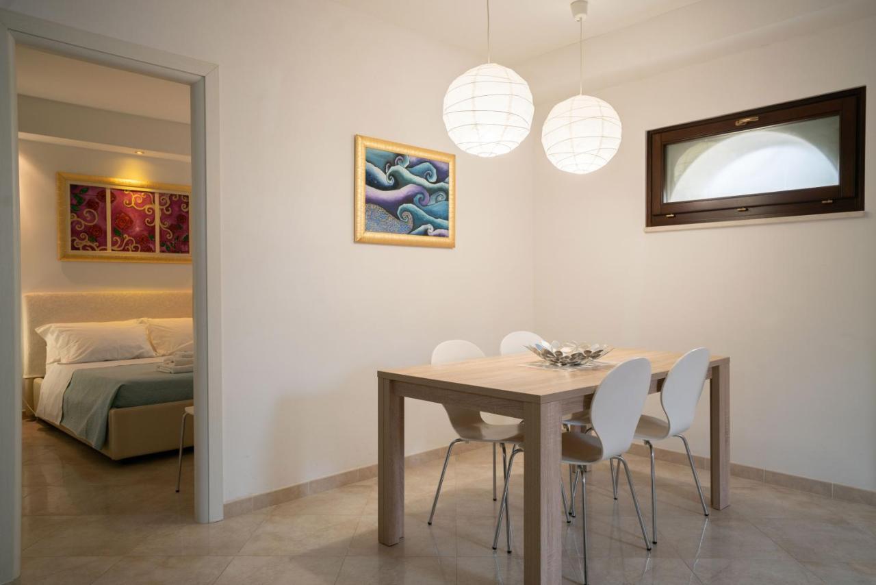 La Casetta Di Chiara B&B Полиньяно-а-Маре Экстерьер фото