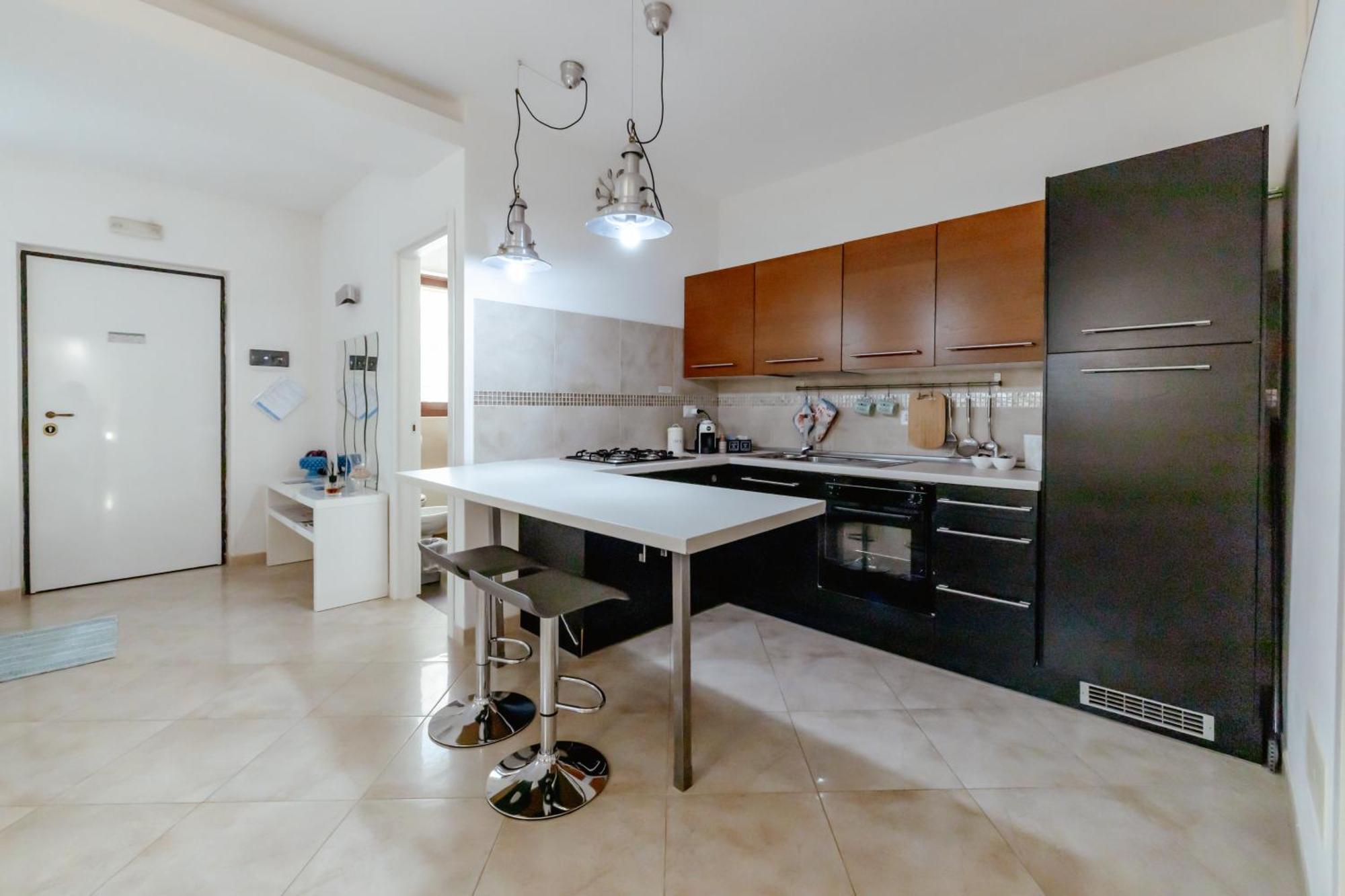 La Casetta Di Chiara B&B Полиньяно-а-Маре Экстерьер фото